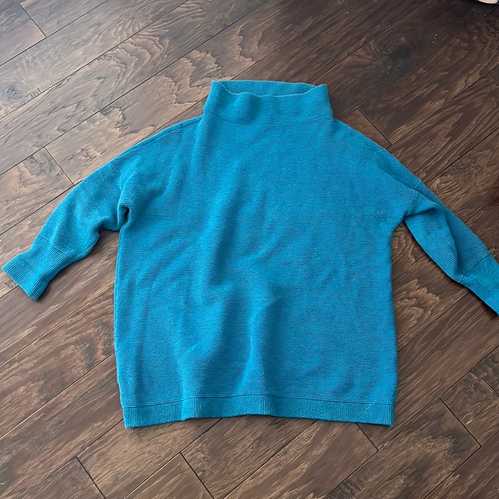 Free people ottoman slouchy blue sweater